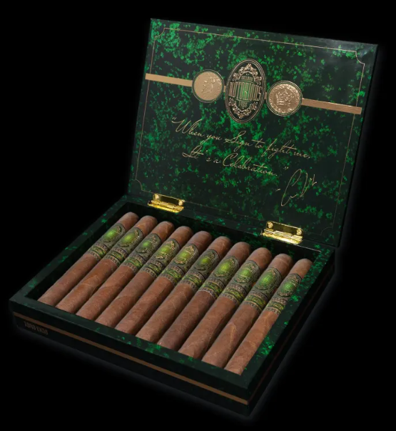 Notorious Toro - Box